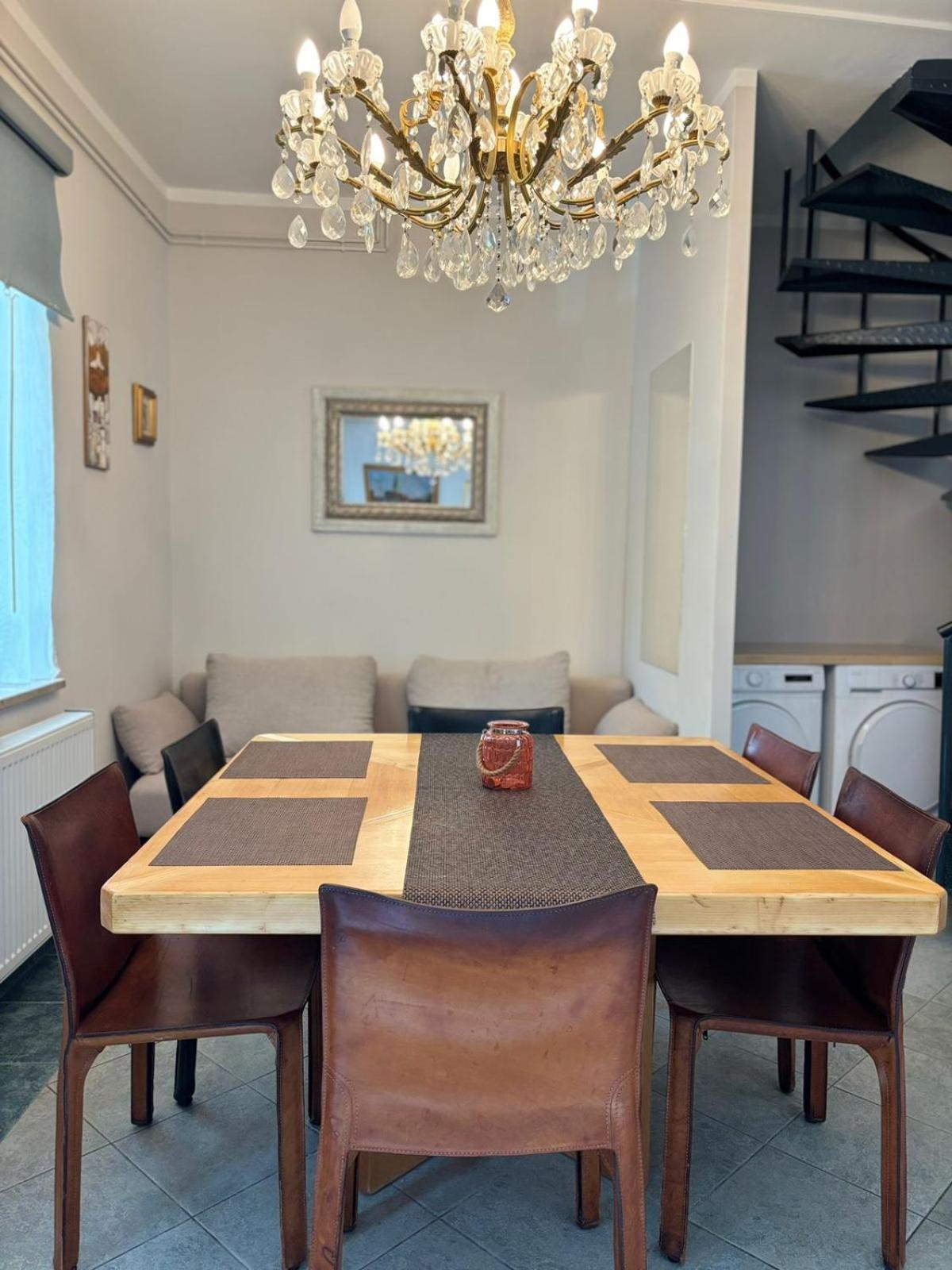 Avrora House Free Parking In Old Town Apartment Ljubljana Ngoại thất bức ảnh